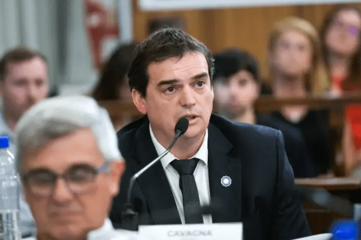 Cavagna cuestionó al PJ por votar distinto la ley de concesiones viales en Diputados y el&nbsp;Senado